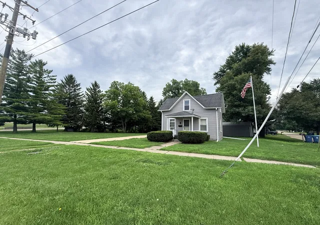 Homes for sale in Amboy, IL | 1 E Main St, Amboy, IL 61310 | MLS# 12700711