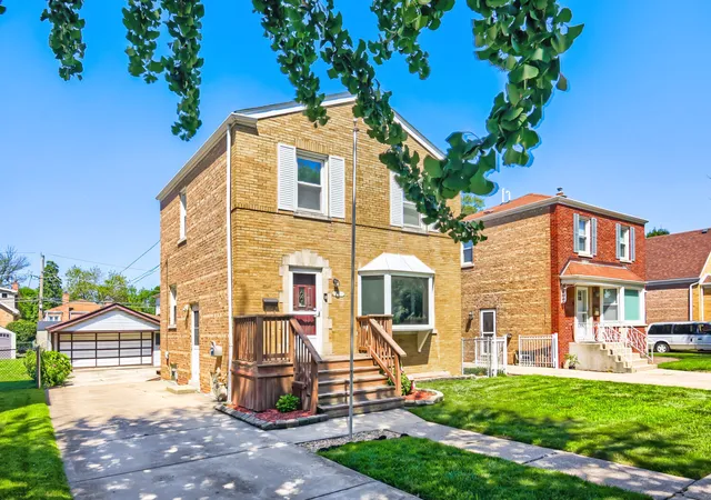 Homes for sale in Chicago, IL | 10440 S Hamlin Ave, Chicago, IL 60655 | MLS# 12700714