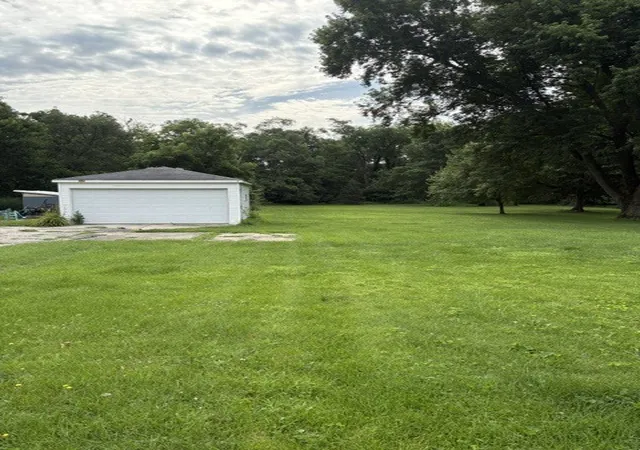 2nd image of 3s471 Pattermann Rd, Warrenville, IL 60555 | MLS# 12700718