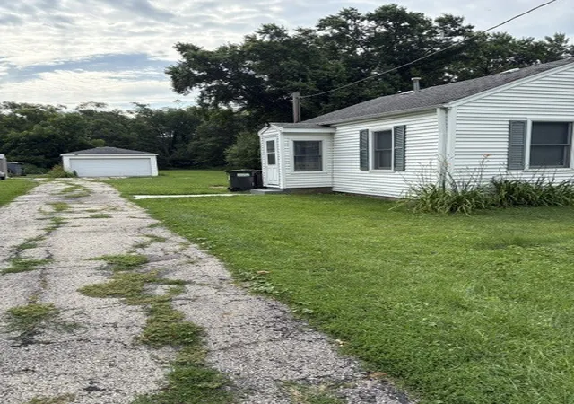 3rd image of 3S471 Pattermann Rd, Warrenville, IL 60555 | MLS# 12700718