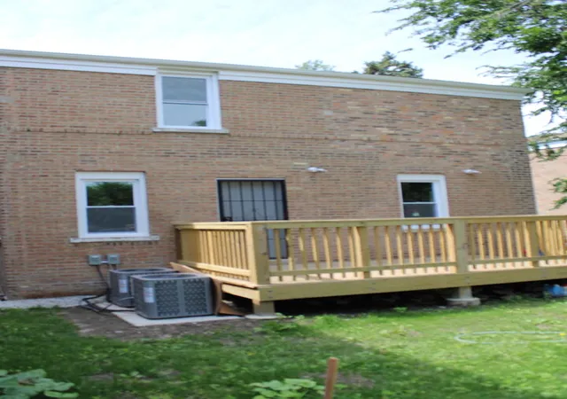 Homes for sale in Chicago, IL | 1052 W 111Th Pl, Chicago, IL 60643 | MLS# 12700793