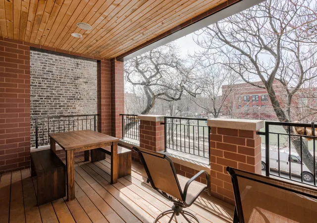 Homes for sale in Chicago, IL | 3315 N Seminary Ave, Chicago, IL 60657