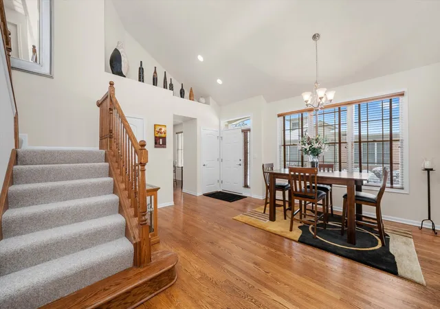 2nd image of 1553 Ashbury Pl, Lemont, IL 60439 | MLS# 12700805