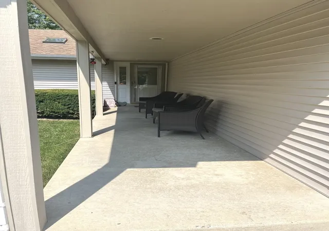 Photo 2 of Single family home for sale at 323 Seafarer Dr, Third Lake, IL 60030 | MLS# 12700852 | Listing updated on 2026-09-19