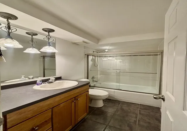 Listing Photo 2 - Condo for sale in building located at 10749 S Harlem Ave, Worth, IL 60482 - Unit #1C