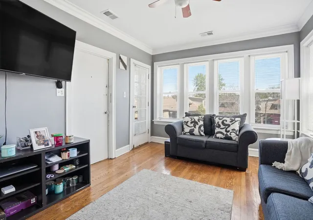 4th image of 7230 S Talman Ave, Chicago, IL 60629 | MLS# 12700906
