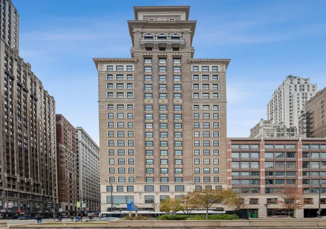 1st image of 6 N Michigan Ave, Chicago, IL 60602