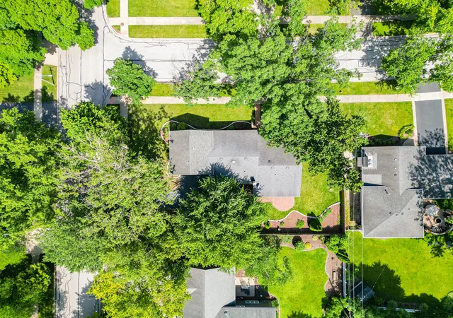 33rd image of 212 Tamarack Ave, Naperville, IL 60540 | MLS# 12700941