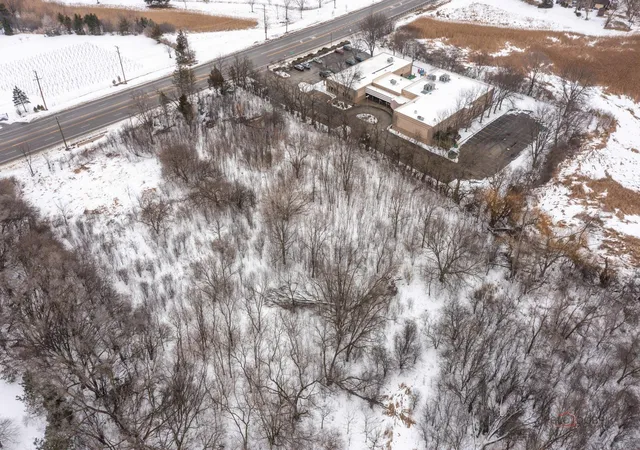 5th image of 5176 Aptakisic Rd, Long Grove, IL 60047 | MLS# 12700951
