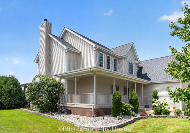 3rd image of 1211 Game Trl N, Bourbonnais, IL 60914 | MLS# 12700965