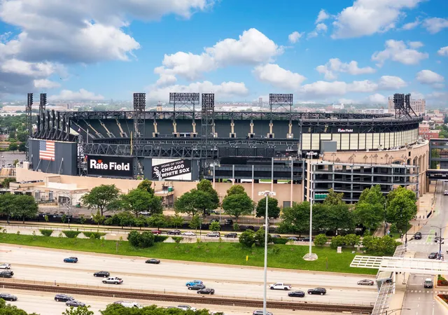 Homes for sale in Chicago, IL | 17 W 35th St #304, Chicago, IL 60616 | MLS# 12701011
