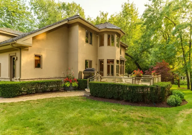 Photo 3 of Single family home for sale at 4709 Royal Melbourne Dr, Long Grove, IL 60047 | MLS# 12701012 | Listing updated on 2026-10-11