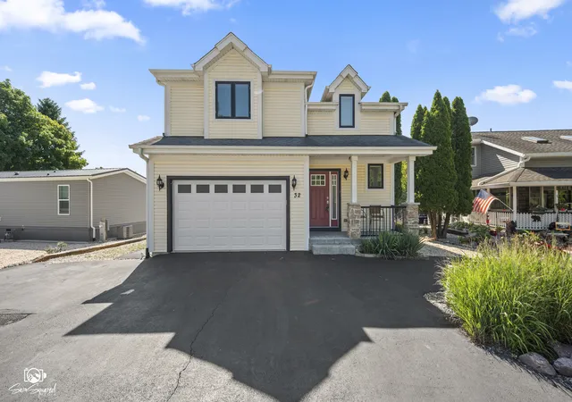2nd image of 32 Largemouth Ln, Wilmington, IL 60481 | MLS# 12701027