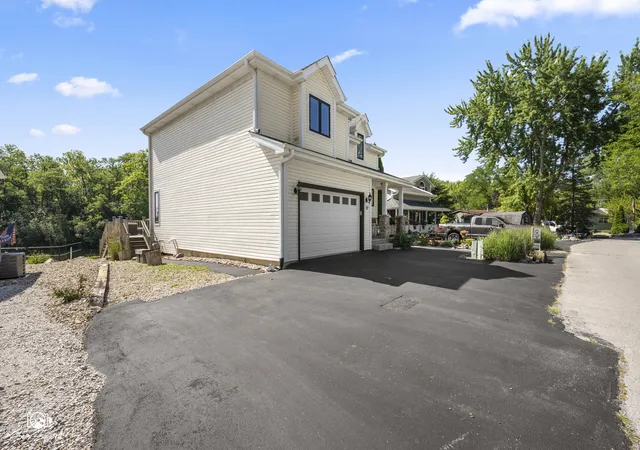 3rd image of 32 Largemouth Ln, Wilmington, IL 60481 | MLS# 12701027