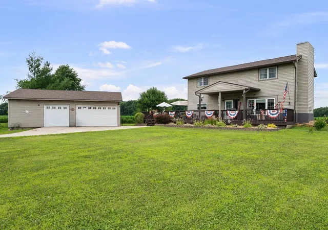 Homes for sale in Rock Island, IL | 1814 Big Island Pkwy, Rock Island, IL 61201 | MLS# 12701051