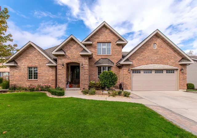 1st image of 732 Edgewater Dr, Morris, IL 60450 | MLS# 12701058