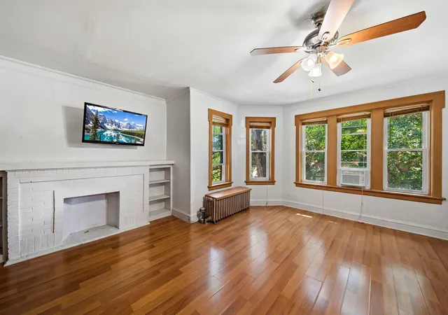 Homes for sale in Oak Park, IL | 1428 N Austin Blvd, Oak Park, IL 60302 | MLS# 12701096