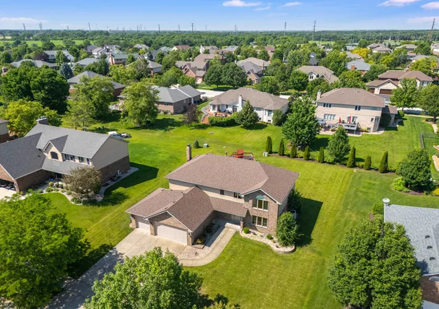40th image of 8284 Brookhaven Dr, Frankfort, IL 60423 | MLS# 12701103