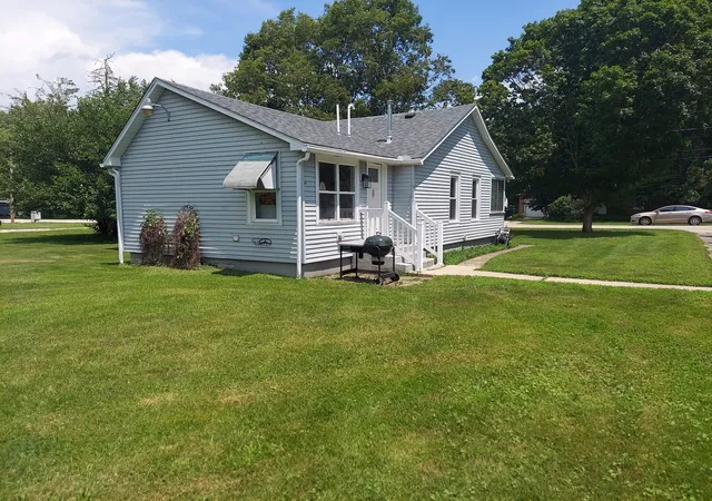 Homes for sale in Braidwood, IL | 150 N School St, Braidwood, IL 60408 | MLS# 12701158