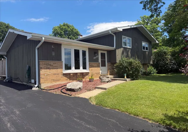 Homes for sale in Lake Villa, IL | 25160 W Monaville Rd, Lake Villa, IL 60046 | MLS# 12701186