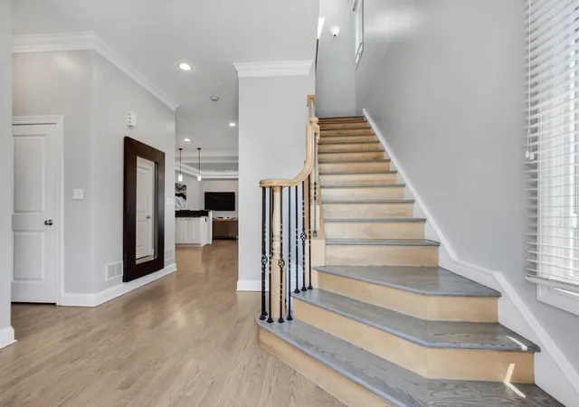 Homes for sale in Chicago, IL | 11241 S Central Park Ave, Chicago, IL 60655 | MLS# 12701204