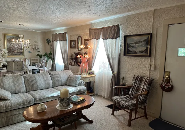 Photo 3 of Single family home for sale at 801 E Honeywell Ave, Hoopeston, IL 60942 | MLS# 12701215 | Listing updated on 2026-10-01