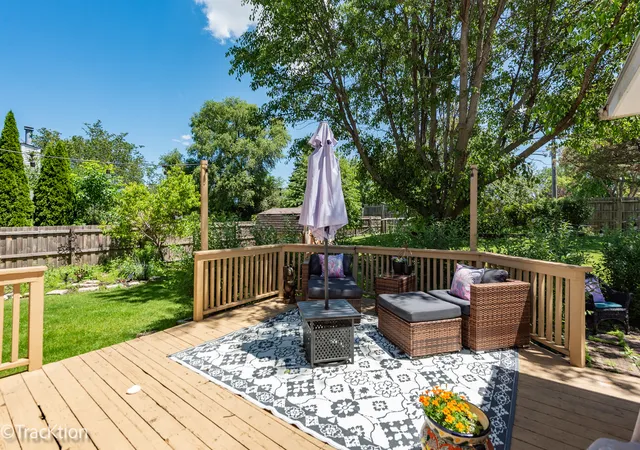 Photo 26 of Single family home for sale at 360 Lakeview Dr, Aurora, IL 60506 | MLS# 12701220 | Listing updated on 2026-09-14
