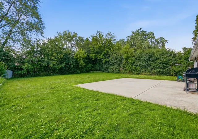 4th image of 206 Judy Ln, Streamwood, IL 60107 | MLS# 12701248
