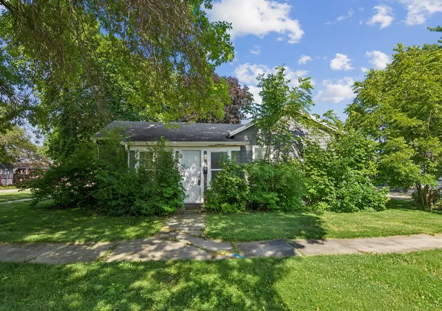 Photo 2 of Single family home for sale at 600 3rd Street, Harvard, IL 60033 | MLS# 12701280 | Listing updated on 2026-08-11