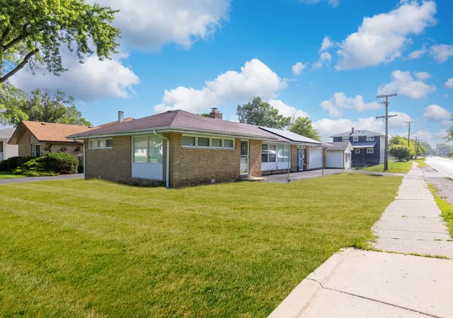 19th image of 2934 186th St, Lansing, IL 60438 | MLS# 12701282