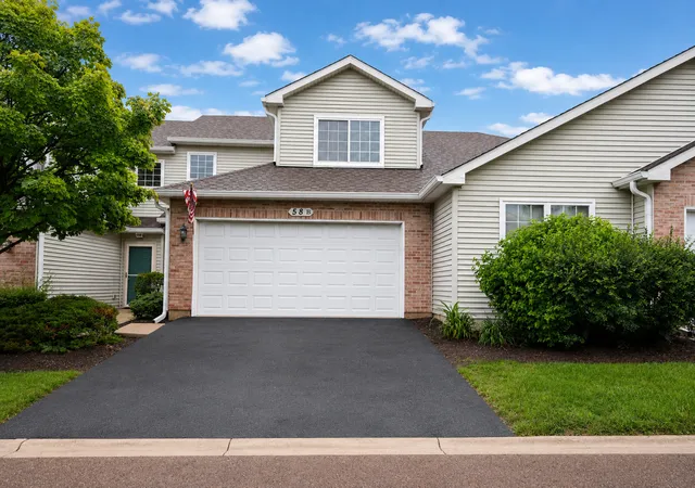 2nd image of 58 Rolling Oaks Rd #B, Sugar Grove, IL 60554 | MLS# 12701312
