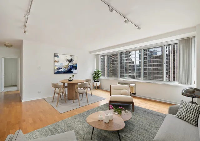 4th image of 211 E Ohio St #2118, Chicago, IL 60611 | MLS# 12701336