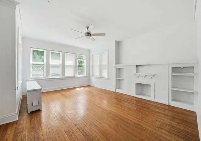 3rd image of 7806 S Cregier Ave, Chicago, IL 60649 | MLS# 12701346