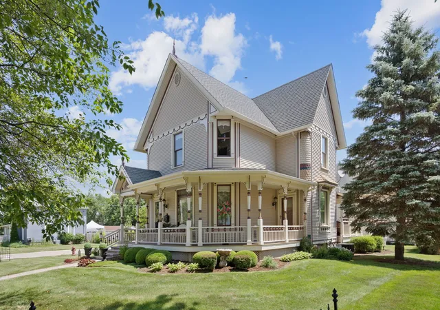 1st image of 325 N State St, Marengo, IL 60152 | MLS# 12701358