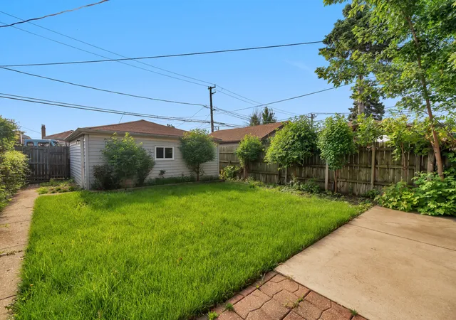 Photo 2 of Single family home for sale at 5035 S Kilpatrick Ave, Chicago, IL 60632 | MLS# 12701359 | Listing updated on 2026-09-14
