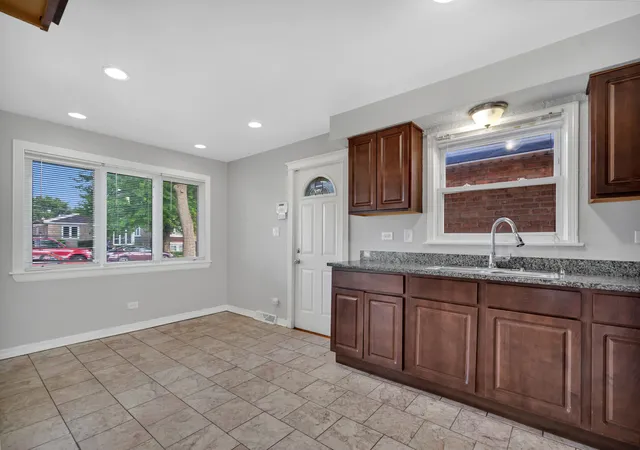 Photo 3 of Single family home for sale at 5035 S Kilpatrick Ave, Chicago, IL 60632 | MLS# 12701359 | Listing updated on 2026-09-14