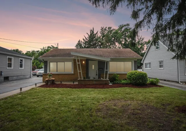 Homes for sale in Midlothian, IL | 14626 Abbottsford Rd, Midlothian, IL 60445 | MLS# 12701470