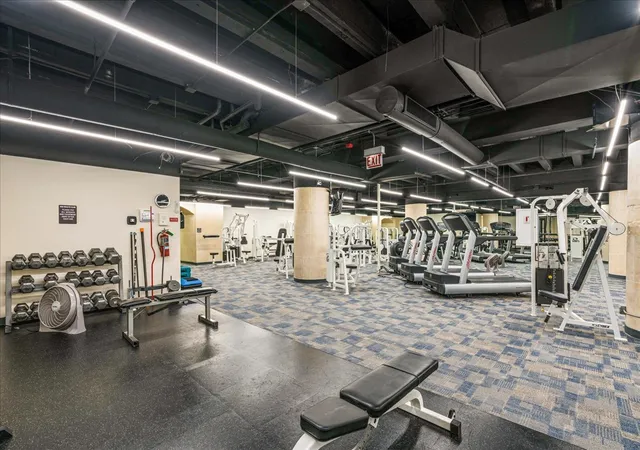 2nd image of 680 N Lake Shore Dr, Chicago, IL 60611