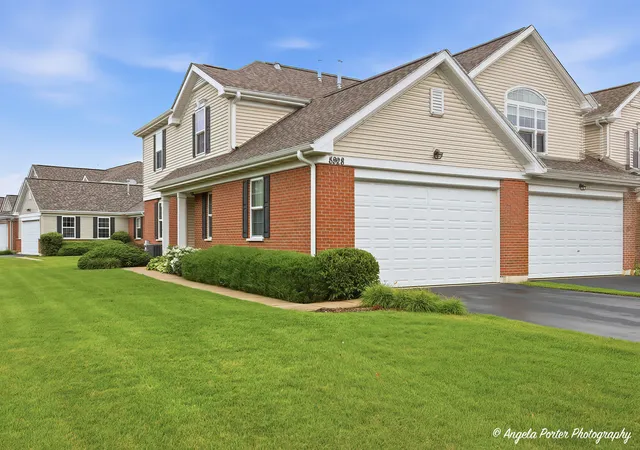 3rd image of 5928 Dublin Ct #1, Mc Henry, IL 60050 | MLS# 12701489