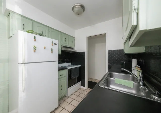 Photo 4 of Condo for sale at 6115 W 94th Street #A5, Oak Lawn, IL 60453 | MLS# 12701516 | Listing updated on 2026-07-16