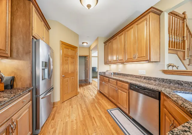 5th image of 20373 Mackinac Point Dr, Frankfort, IL 60423 | MLS# 12701553