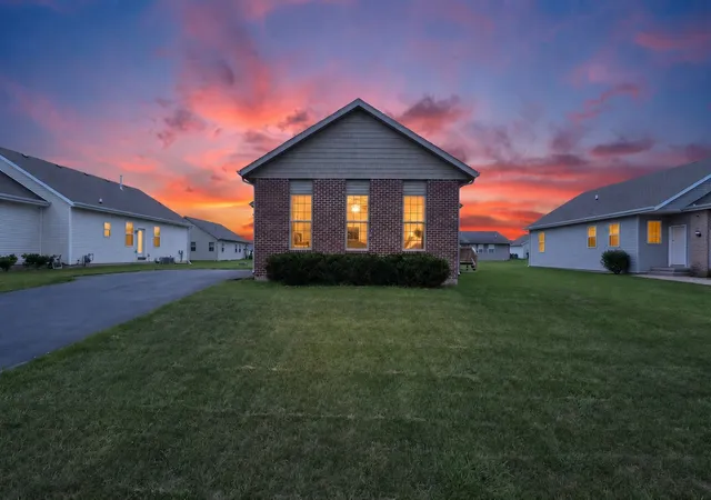 Homes for sale in Machesney Park, IL | 7463 Silo St, Machesney Park, IL 61115 | MLS# 12701557