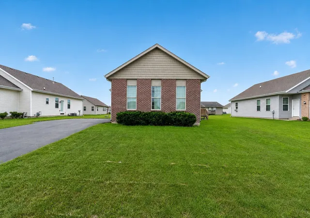 Homes for sale in Machesney Park, IL | 7463 Silo St, Machesney Park, IL 61115 | MLS# 12701557