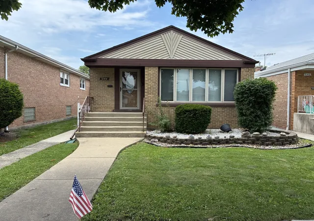 Homes for sale in Chicago, IL | 5144 S Natchez Ave, Chicago, IL 60638 | MLS# 12701564