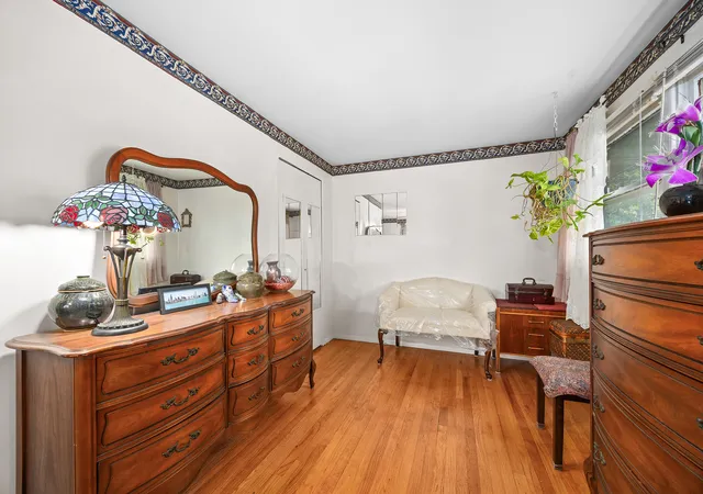 Photo 3 of Sale Pending at 16948 Glen Oaks Dr, Country Club Hills, IL 60478 | MLS# 12701569 | Listing updated on 2026-09-25