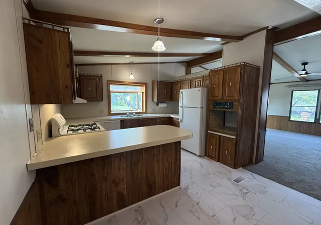 Photo 3 of Manufactured home for sale at 735 Thorntree Ter, Matteson, IL 60443 | MLS# 12701572 | Listing updated on 2026-09-16