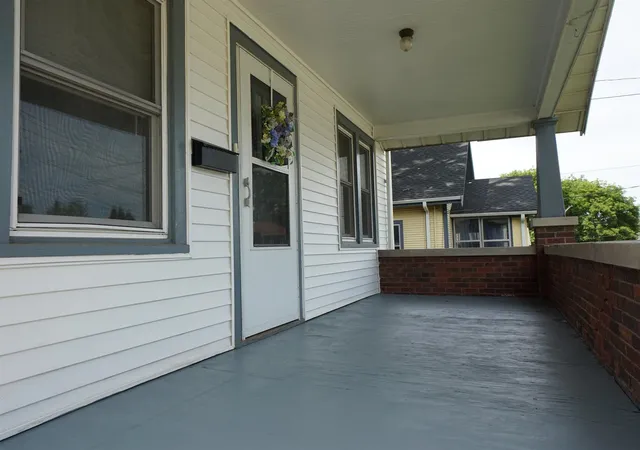 Homes for sale in Rockford, IL | 1211 18Th St, Rockford, IL 61104 | MLS# 12701601