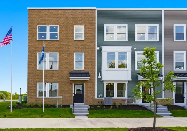 1st image of 1713 Pratt Ct #24165, Hoffman Estates, IL 60192 | MLS# 12701622