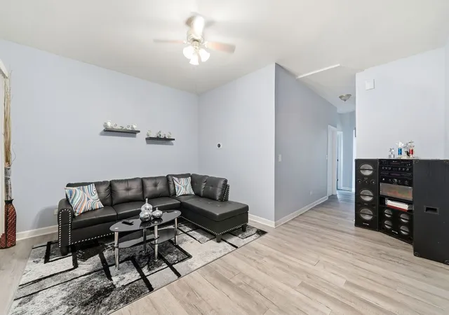 4th image of 8632 S Sangamon St, Chicago, IL 60620 | MLS# 12701676
