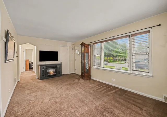 Homes for sale in Midlothian, IL | 14806 Lawndale Ave, Midlothian, IL 60445 | MLS# 12701696